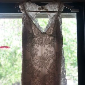 I am selling my wedding dress